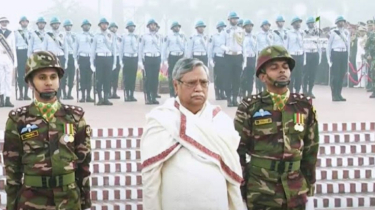 জাতীয় স্মৃতিসৌধে রাষ্ট্রপতির শ্রদ্ধা