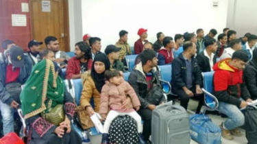 লেবানন থে‌কে ৯৪ বাংলাদেশি দেশে ফিরেছে