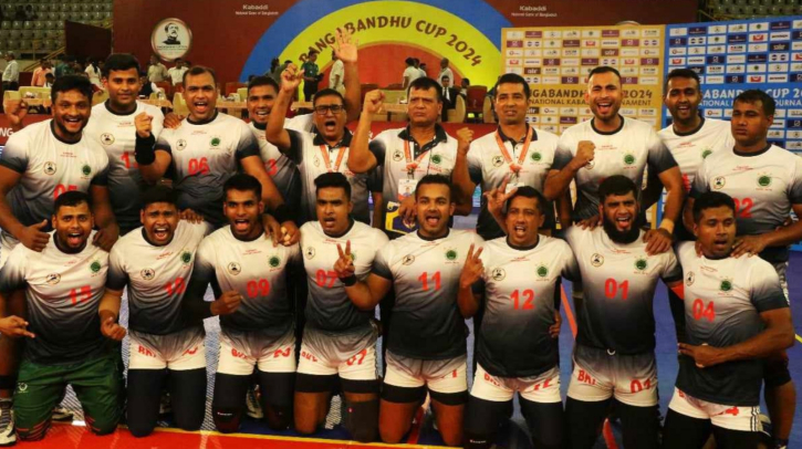 থাইল্যান্ডকে হারিয়ে টানা চতুর্থবার ফাইনালে বাংলাদেশ