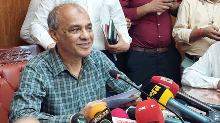 পুলিশ সদস্যদের নিয়ে যা বললেন স্বরাষ্ট্র উপদেষ্টা পুলিশ সদস্যদের নিয়ে যা বললেন স্বরাষ্ট্র উপদেষ্টা