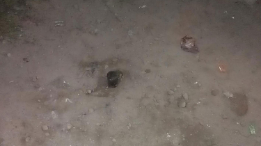 চাঁপাইনবাবগঞ্জে ৫টি ককটেল বিস্ফোরণ, আহত ২