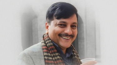 প্রয়াত কবি ও সাংস্কৃতিক ব্যক্তিত্ব সৌমিত্র দেব