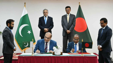 ৫ স্মারক ও এক চু‌ক্তি সই করল বাংলাদেশ-পা‌কিস্তান