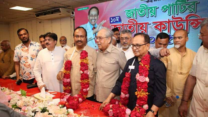 সপ্তমবারের মতো ভাঙল জাপা : চেয়ারম্যান আনিস, মহাসচিব হাওলাদার