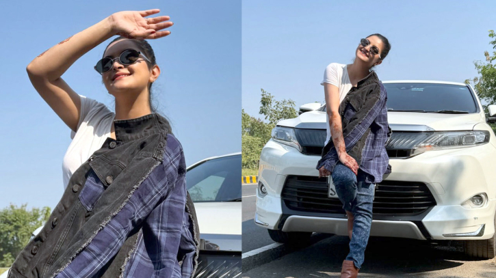 পিঠা খেতে ঢাকা ছাড়লেন পরীমণি