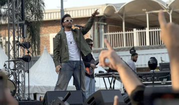 গোপনে ঢাকায় কনসার্ট করছেন আতিফ আসলাম গোপনে ঢাকায় কনসার্ট করছেন আতিফ আসলাম