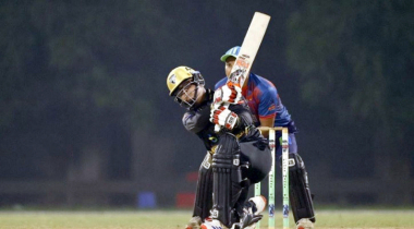 ফ্রস্ট ব্লাস্ট টি-২০: রানার্স-আপ বসুন্ধরা স্ট্রাইকার্স ফ্রস্ট ব্লাস্ট টি-২০: রানার্স-আপ বসুন্ধরা স্ট্রাইকার্স