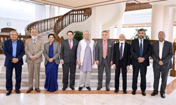 ফেব্রুয়ারির প্রথমার্ধে জাতীয় নির্বাচন ও গণভোট আয়োজনে সম্পূর্ণ প্রস্তুত কমিশন : সিইসি ফেব্রুয়ারির প্রথমার্ধে জাতীয় নির্বাচন ও গণভোট আয়োজনে সম্পূর্ণ প্রস্তুত কমিশন : সিইসি