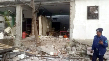 কেরানীগঞ্জে মাদ্রাসা ভবনে বিস্ফোরণ, আহত ৪