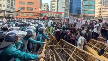 ‘মার্চ টু ইন্ডিয়ান হাইকমিশন’ কর্মসূচিতে পুলিশের বাধা