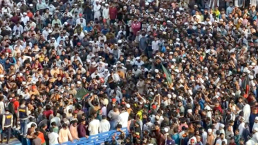 মিছিল-স্লোগানে উত্তাল শাহবাগ