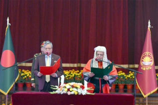প্রধান বিচারপতি হিসেবে শপথ নিলেন জুবায়ের রহমান চৌধুরী