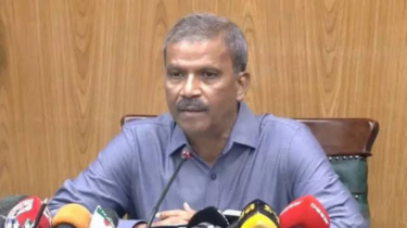 নিরাপত্তা পরিস্থিতি নিয়ে ব্যর্থতার দায় স্বীকার করলেন আসিফ নজরুল