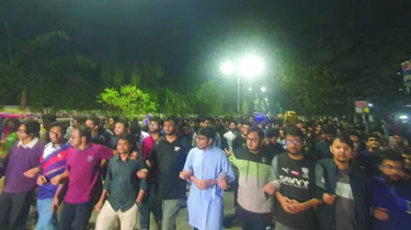 আবরার ফাহাদের হত্যাকারীর পলায়নে মধ্যরাতে উত্তাল বুয়েট