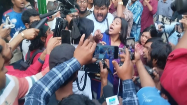 ছাত্ররাজনৈতিক দল ঘোষণার আগেই ত্রিমুখী হট্টগোল ও হাতাহাতি