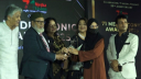৭১ মিডিয়া আইকনিক অ্যাওয়ার্ড পেল দেশ টিভির প্রতিবেদক শাহাদাত