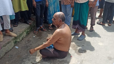 কুমিল্লায় আ.লীগ নেতাকে মারধর করে পুলিশে সোপর্দ