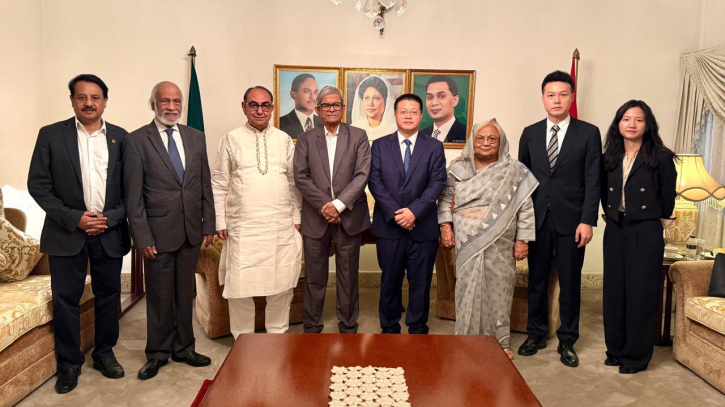বিএনপি মহাসচিবের সঙ্গে চীনের রাষ্ট্রদূতের সাক্ষাৎ বিএনপি মহাসচিবের সঙ্গে চীনের রাষ্ট্রদূতের সাক্ষাৎ