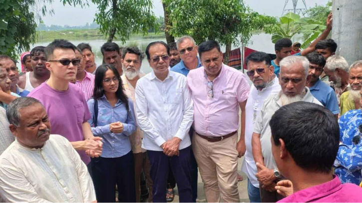 রংপুরে বিএনপি নেতাদের সঙ্গে চীনা প্রতিনিধিদলের মতবিনিময় রংপুরে বিএনপি নেতাদের সঙ্গে চীনা প্রতিনিধিদলের মতবিনিময়