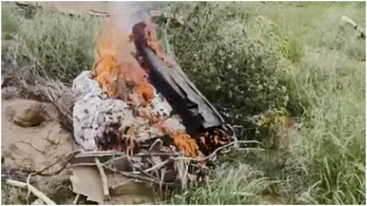 ভারতে যুদ্ধবিমান বিধ্বস্তে দুই পাইলট নিহত ভারতে যুদ্ধবিমান বিধ্বস্তে দুই পাইলট নিহত