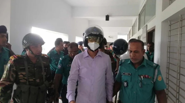 বিএনপি নেতাকে মারধর: খুলনা সদর থানার সাবেক ওসি কারাগারে