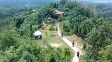 লামার পর্যটন রিসোর্ট বন্ধ