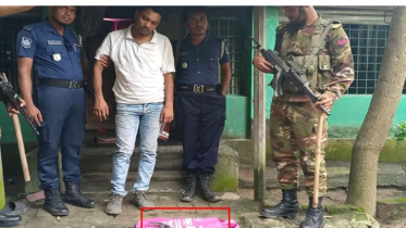 মাগুরায় সাবেক ছাত্রদল নেতা আটক, বাড়ি থেকে অস্ত্র-ইয়াবা উদ্ধার