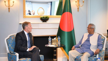ড.ইউনুসের সঙ্গে এয়ারবাসের এক্সিকিউটিভ ভাইস প্রেসিডেন্টের সাক্ষাৎ