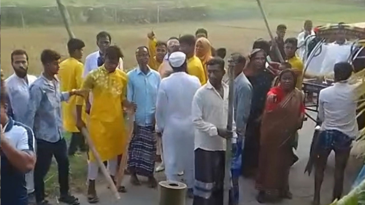 বিয়ে বাড়িতে গরুর মাংস কম দেওয়ায় সংঘর্ষ, বরসহ আহত ২৫ বিয়ে বাড়িতে গরুর মাংস কম দেওয়ায় সংঘর্ষ, বরসহ আহত ২৫