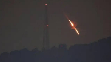 এবার ইসরায়েলে ক্ষেপণাস্ত্র হামলা!