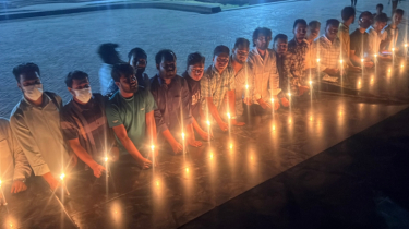 রাঁয়েরবাজার বধ্যভূমিতে নিষিদ্ধ সংগঠন ছাত্রলীগের মোমবাতি প্রজ্বলন