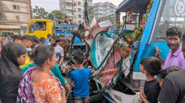 গাজীপুরে বাসের সঙ্গে অটোরিকশার সংঘর্ষে একজন নিহত, আহত ২