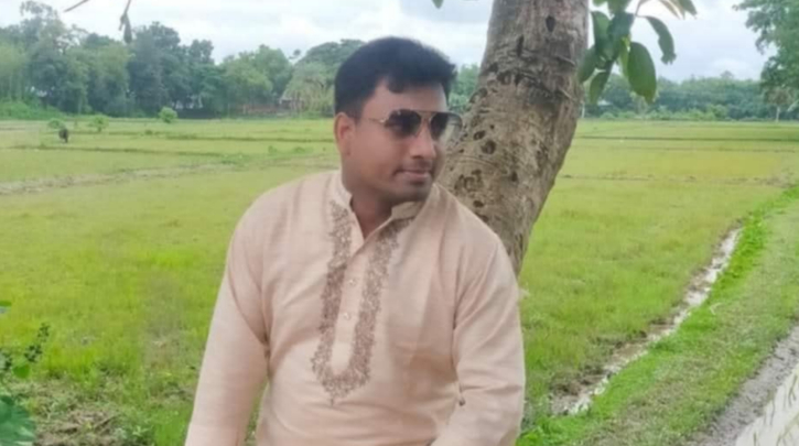 চা দোকানির ছেলে, আমির বাবু আঙুল ফুলে কলাগাছ! চা দোকানির ছেলে, আমির বাবু আঙুল ফুলে কলাগাছ!