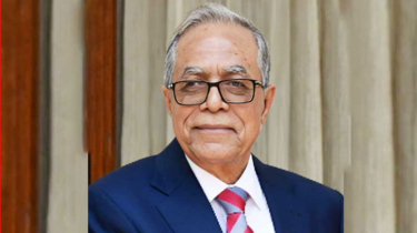 দেশ ছাড়লেন সাবেক রাষ্ট্রপতি আবদুল হামিদ