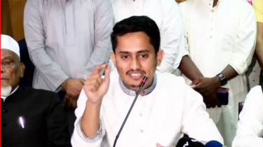 উপদেষ্টা মাহফুজের সঙ্গে যা হয়েছে, এর জন্য আপনাদের প্রতি ধিক্কার