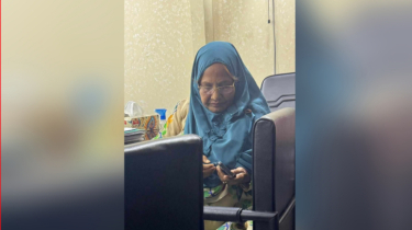 নিয়মিত মামলায় গ্রেপ্তার জবি অধ্যাপক আনোয়ারা বেগম!