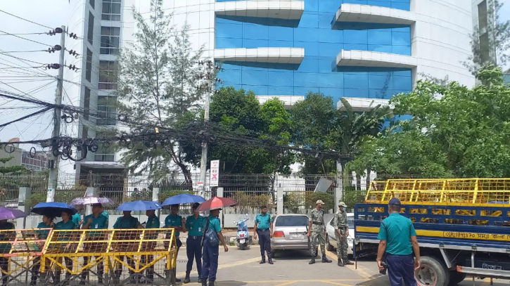 এনসিপির বিক্ষোভের ডাক, ইসিতে নিরাপত্তা জোরদার এনসিপির বিক্ষোভের ডাক, ইসিতে নিরাপত্তা জোরদার