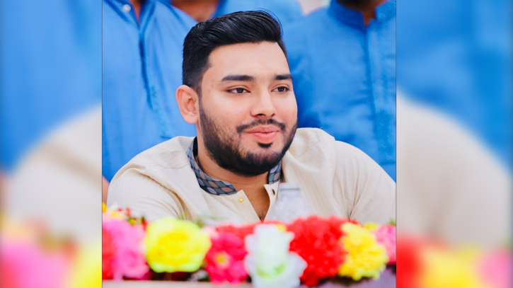হাসনাতের ওপর হামলার পর আলোচনায় কে এই নাসির মোড়ল? হাসনাতের ওপর হামলার পর আলোচনায় কে এই নাসির মোড়ল?