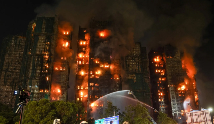 হংকংয়ে ভয়াবহ অগ্নিকাণ্ডে নিহতের সংখ্যা বেড়ে ৯৪