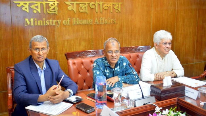 বিজয় দিবস নিয়ে কোনো শঙ্কা নেই: স্বরাষ্ট্র উপদেষ্টা