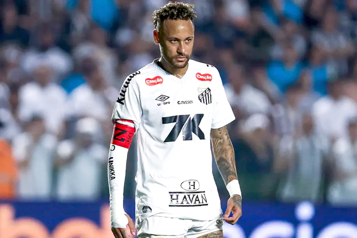 বিশ্বকাপ খেলার স্বপ্নে নতুন ধাক্কা খেলেন নেইমার