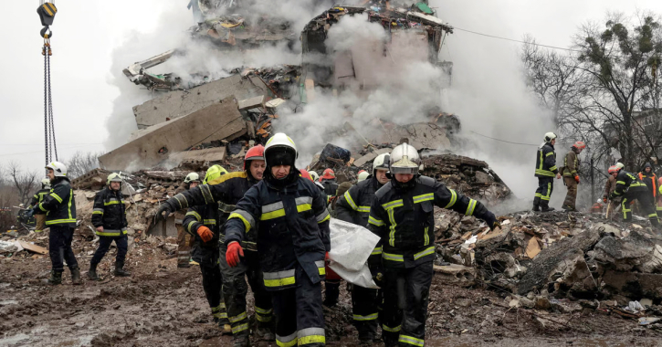 ইউক্রেনে রাশিয়ার ব্যাপক ড্রোন হামলা, নিহত ১১