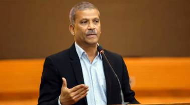 ভোটারদের সুবিধার্থে গণভোটের ব্যালট হবে ভিন্ন রঙের : আইন উপদেষ্টা