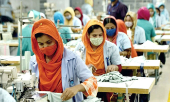 পোশাক রপ্তানি কমল টানা তিন মাস পোশাক রপ্তানি কমল টানা তিন মাস