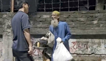 বৃদ্ধকে শাসানোর ভিডিও ভাইরাল, সমালোচনায় ডাকসু সদস্য সর্বমিত্র চাকমা