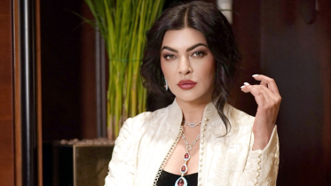 পুরো সময়টায় সজাগ ছিলাম : সুস্মিতা সেন পুরো সময়টায় সজাগ ছিলাম : সুস্মিতা সেন