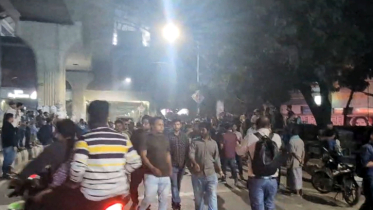 টিএসসিতে ককটেল বিস্ফোরণ টিএসসিতে ককটেল বিস্ফোরণ