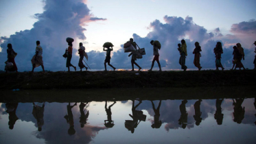 ১১ মাসে ১ লাখ ৩৭ হাজার রোহিঙ্গা অনুপ্রবেশ ১১ মাসে ১ লাখ ৩৭ হাজার রোহিঙ্গা অনুপ্রবেশ