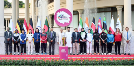 নারী কাবাডি বিশ্বকাপের ট্রফি উন্মোচন করলেন প্রধান উপদেষ্টা নারী কাবাডি বিশ্বকাপের ট্রফি উন্মোচন করলেন প্রধান উপদেষ্টা