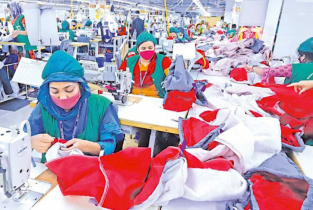 সংকট বাড়ছেই পোশাক খাতে সংকট বাড়ছেই পোশাক খাতে